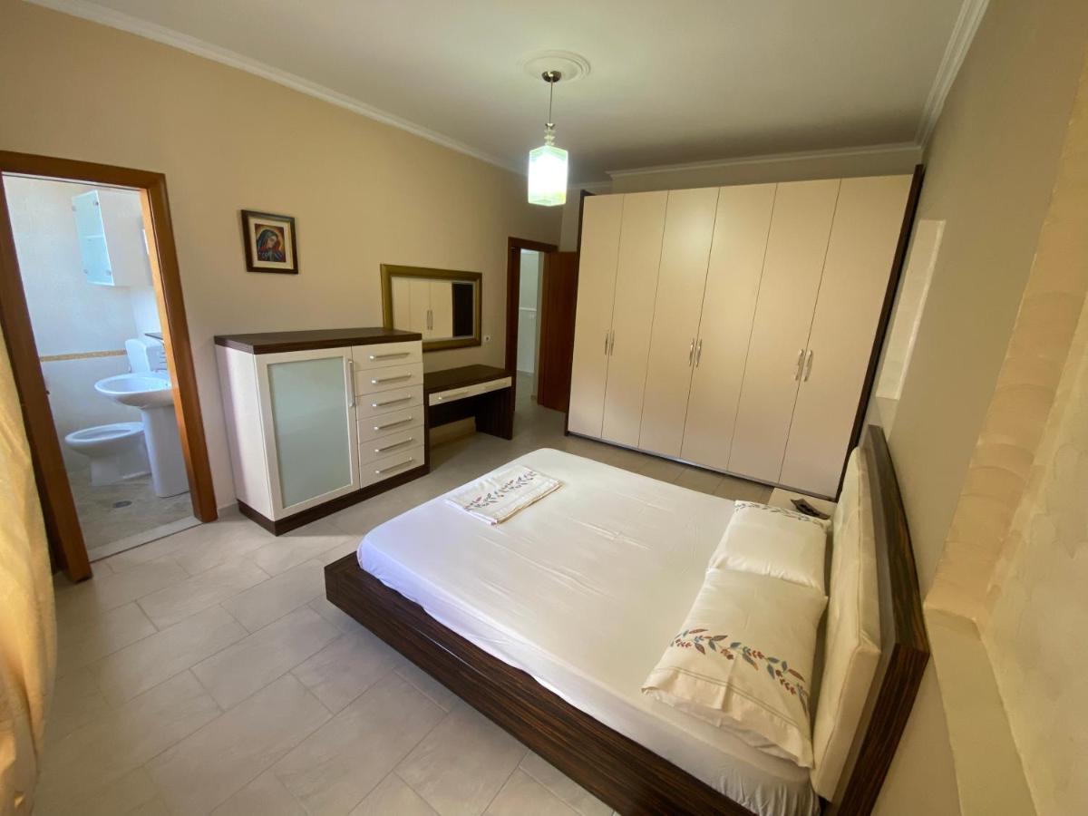 Marina House Vlorë Exterior foto